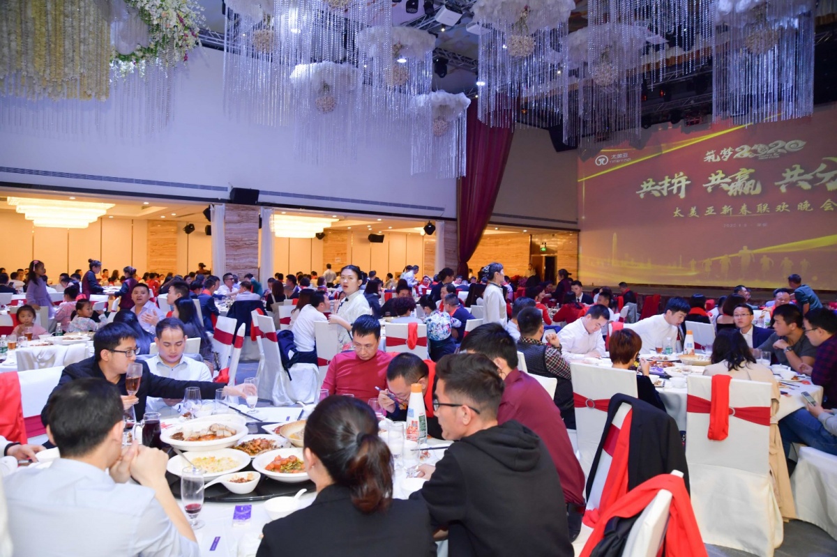 亚洲第一狼人伊人av